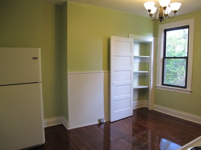 Photo - 1170 South Ave