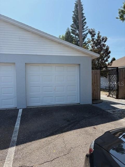 Photo - 1562 S Jefferson Ave