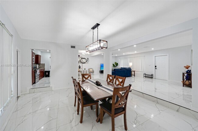 Photo - 12520 NE 1st Ct