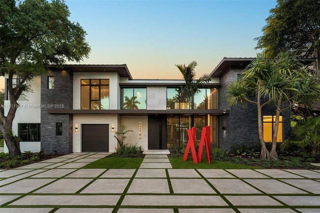 Photo - 12500 SW 64th Ave House
