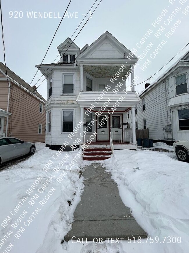 Building Photo - 920 Wendell Ave Unit 1