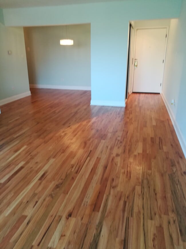 Photo - 5310 N Chester Ave Unit 518