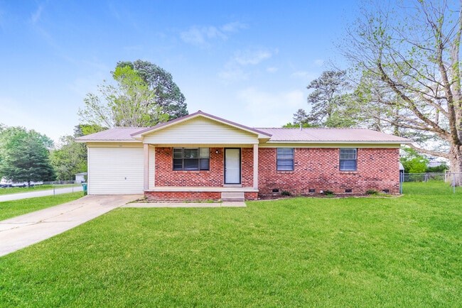 Building Photo - 1523 Whitlock Dr Rental