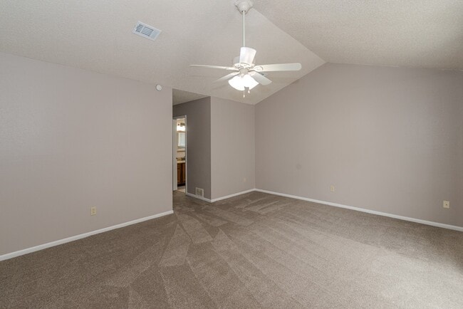 Photo - 6638 Lexington Dr