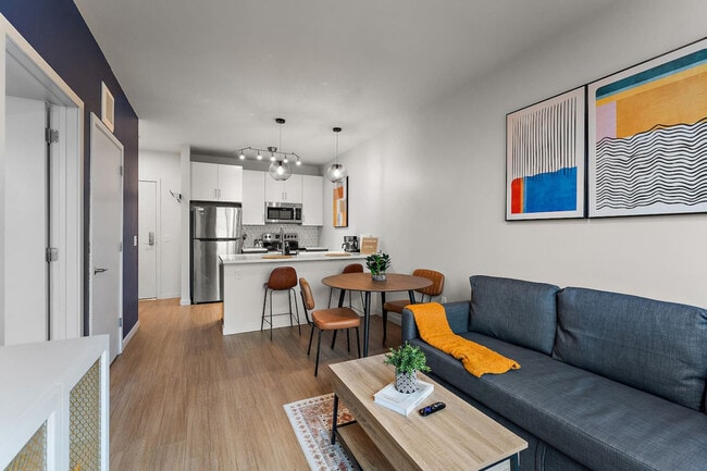 10 E 18th St Unit SI ID1383536P