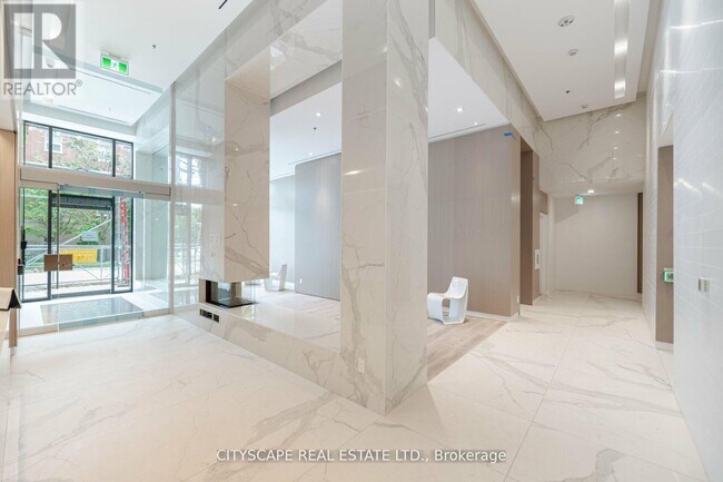 Photo - 370 Martha St Unité 1907