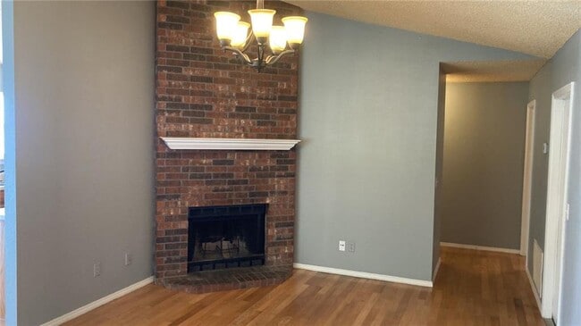 Photo - 767 W Van Gogh Pl