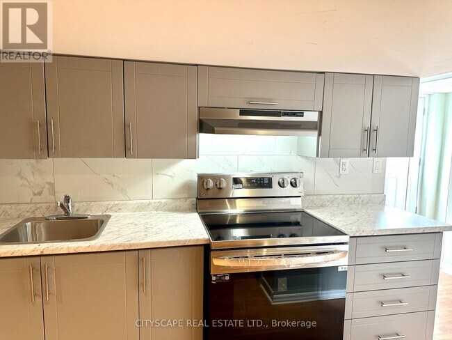 Photo - 116 Rexway Dr