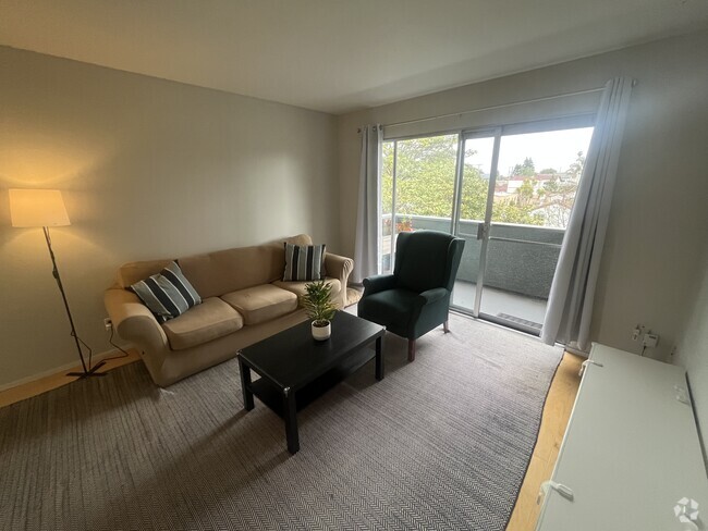 Building Photo - 415 Cornell Ave Unit 304 Rental