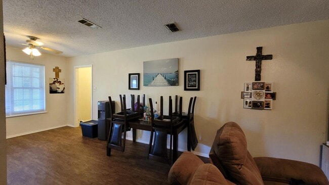 Photo - 7410 Hickory Ave