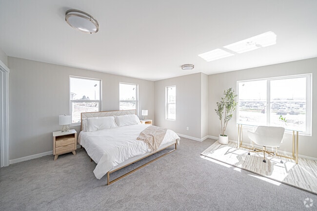 Building Photo - Equinox on Lincoln Rental