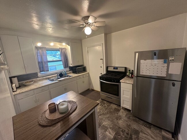 Photo - 1722-1728 Ford Parkway Unit 1722