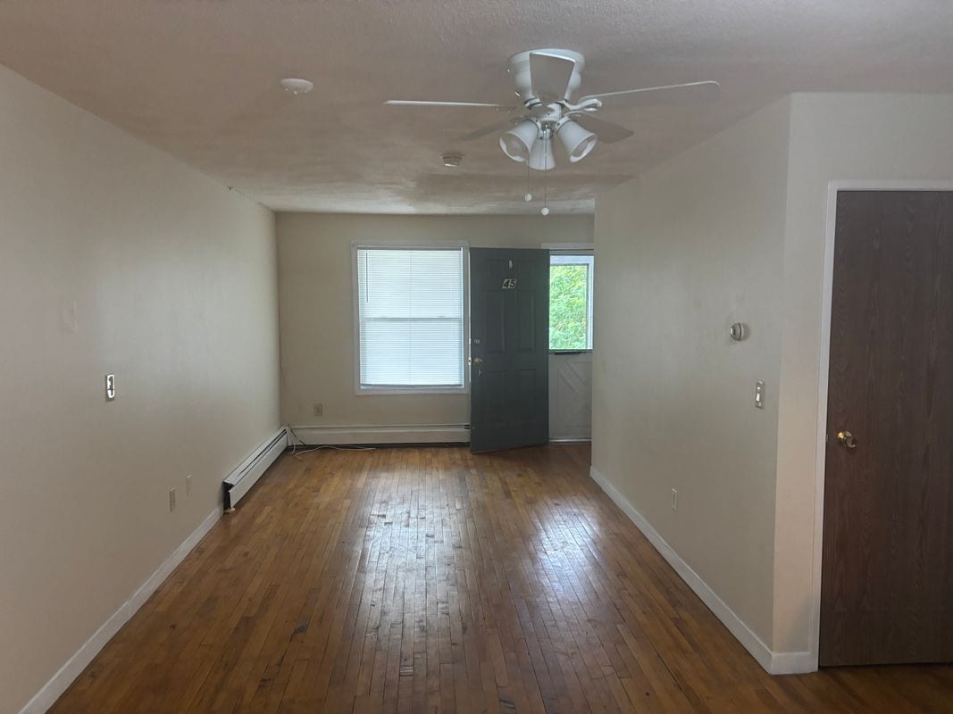 Photo - 444 Woodward Rd
