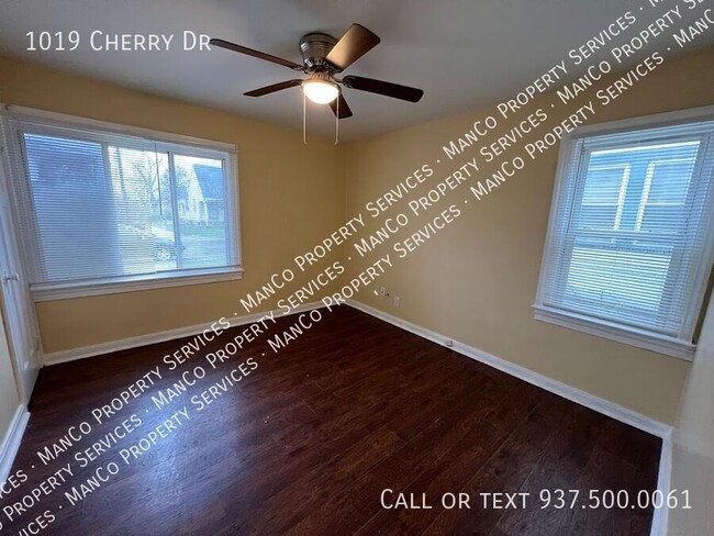 Photo - 1019 Cherry Dr