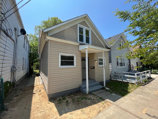 Photo - Clark/Fulton - 4 bedroom - Single Family Home