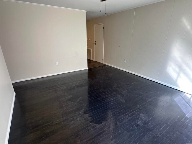 Photo - 1016 Watson Pl