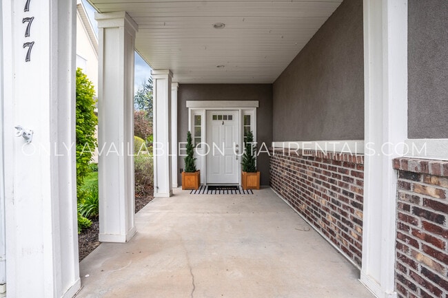 Photo - 1777 W Yarrow Dr
