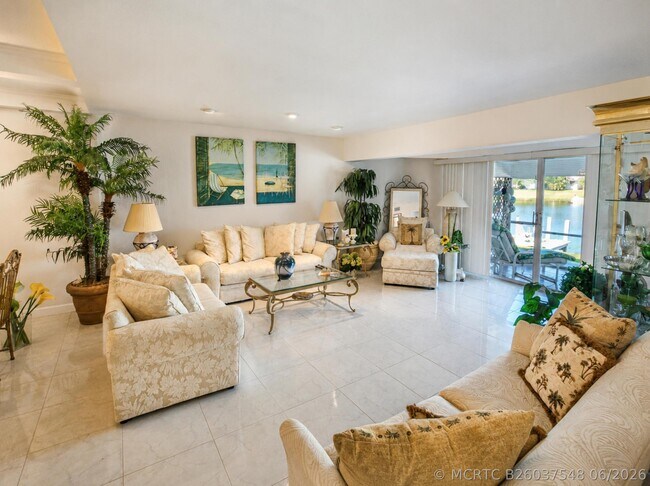 1440 NW 20th Ave Unit 104