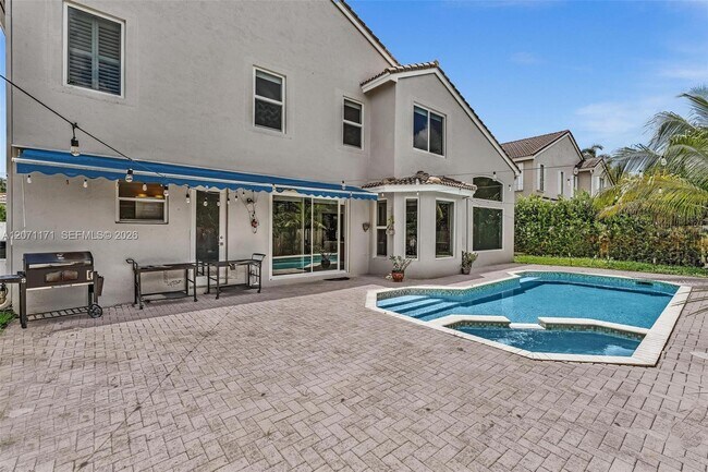 Photo - 3433 SW 52nd Ave