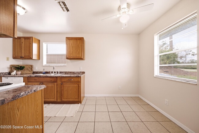 Photo - 4519 Barna Ave