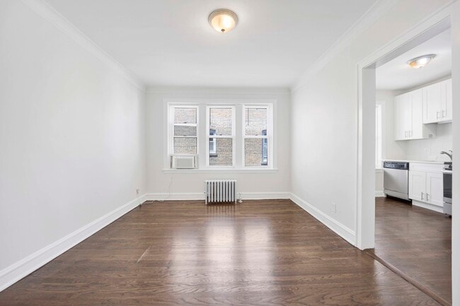 Photo - 4406 W Altgeld St Unit 2