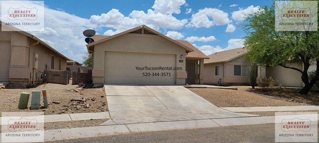 Photo - Valencia Rd & Headley Rd 3/2 - Coming Soon - All tile floors and updated kitchen