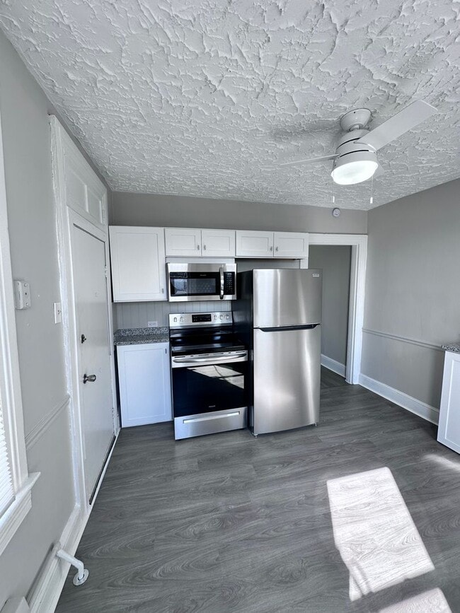 Photo - 312 W North St Unit 2