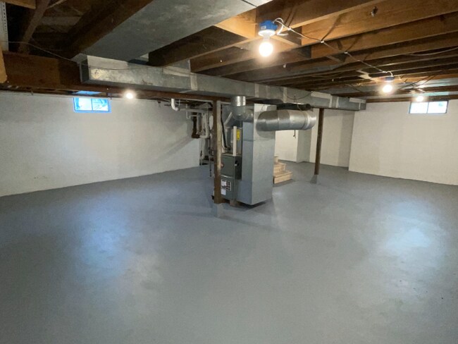 Photo - 112 E Main St