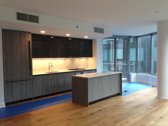 Photo - 338 Main St Condo
