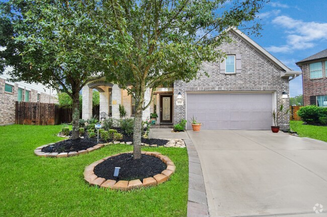 Building Photo - 1539 Giles Dr Rental