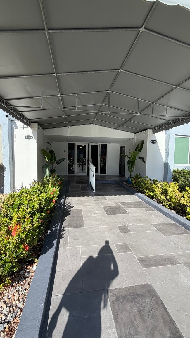 9125 SW 77th Ave Unit 103