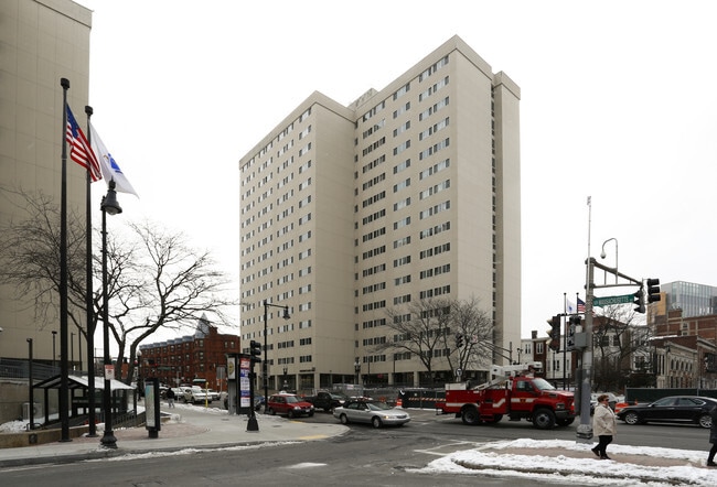 Photo - Symphony Plaza West Apartments