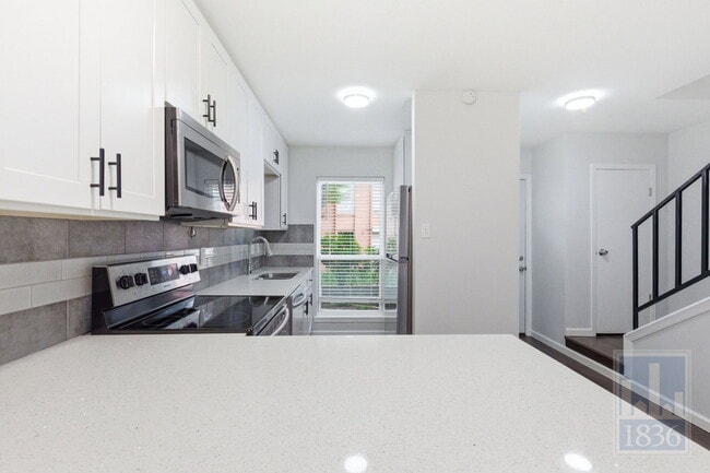 Photo - 3820 Southway Dr Unit C