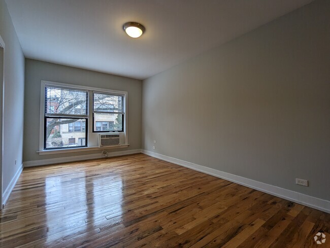 Building Photo - 535 W Arlington Pl Unit #536-103 Rental