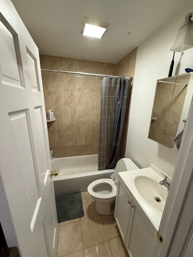 115 Salem St Unit 16