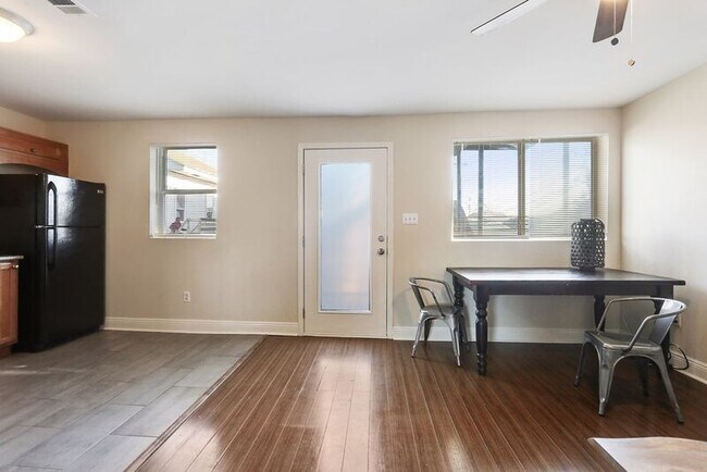 Photo - 2013 S Liberty St Unit 303