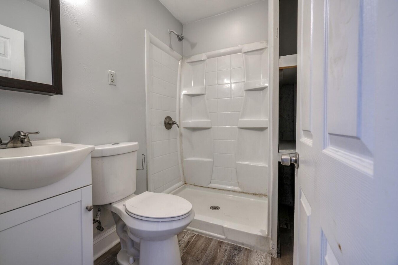 Photo - 1600 Plum St Unidad 1