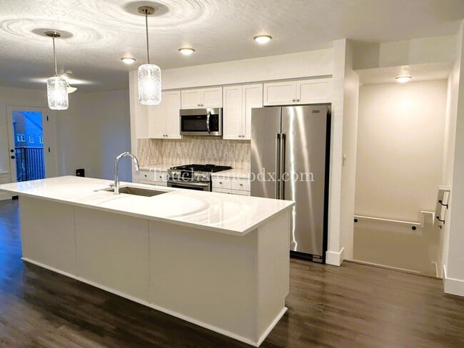 Photo - 16764 Chula Vista Ave