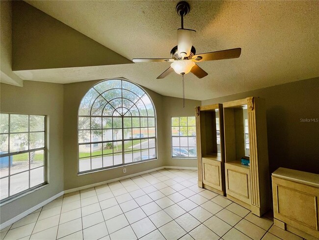 Photo - 5015 Laguna Bay Cir Unidad 92