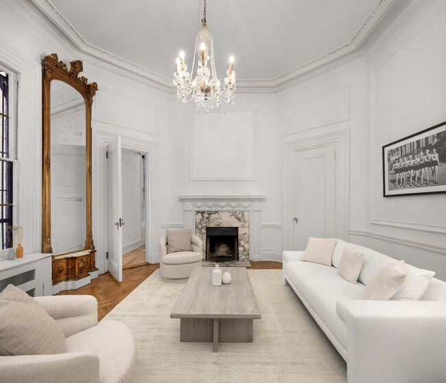 Photo - 3 E 9th St Unit SI ID1473050P