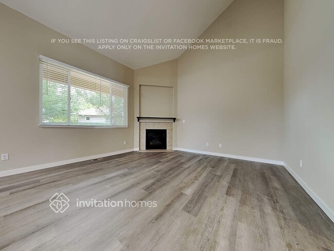 Photo - 9208 Periwinkle Loop NE