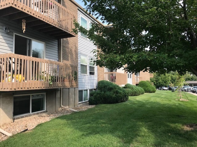 Building Photo - Two Bedroom Condo For Rent In Louisville