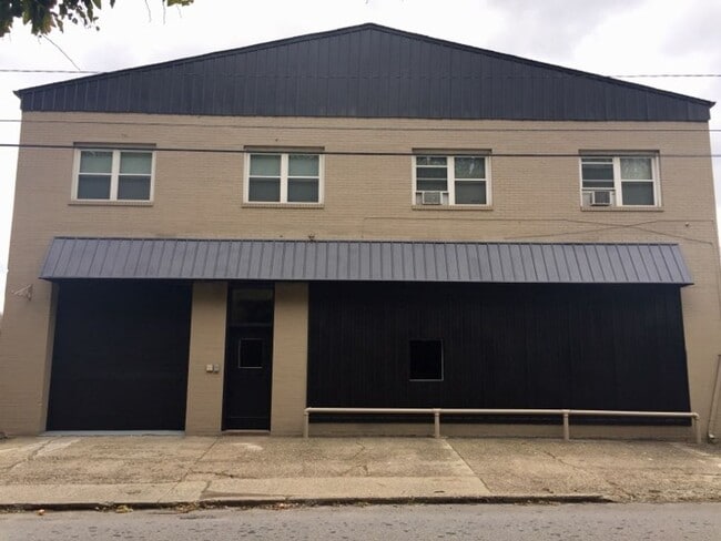 Photo - 414 E Lincoln Ave Unit 2