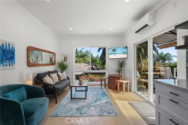 Building Photo - 2258 Helios Dr Rental