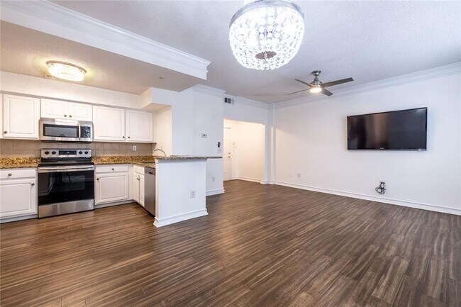 Photo - 800 Peachtree St NE Unidad 301