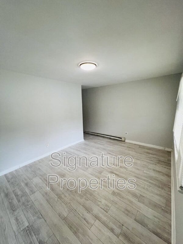 Photo - 1221 Montgomery Ave