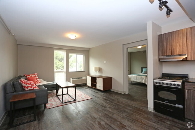 Living Area - Live 501