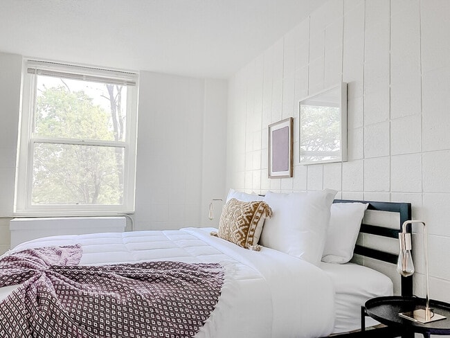 Photo - 2515 Burnet Ave Unit ID1036782P