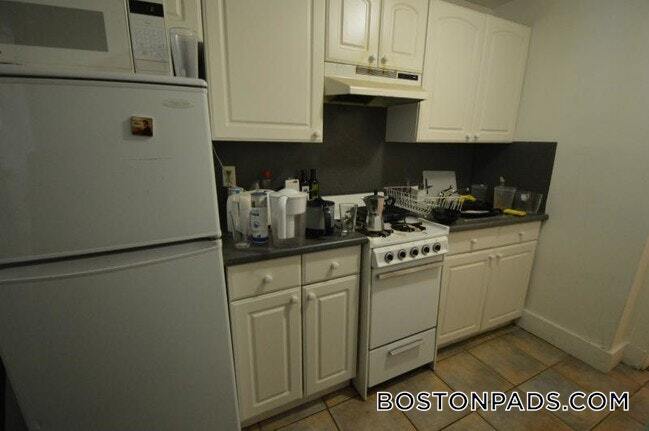 64 Hemenway St Unit 7