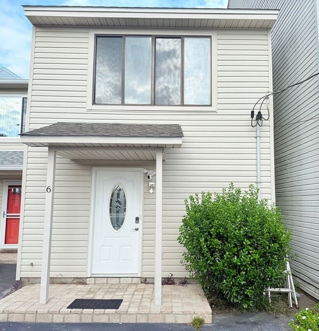 Building Photo - 1280 Mahogany Mill Rd Unit #6 Rental